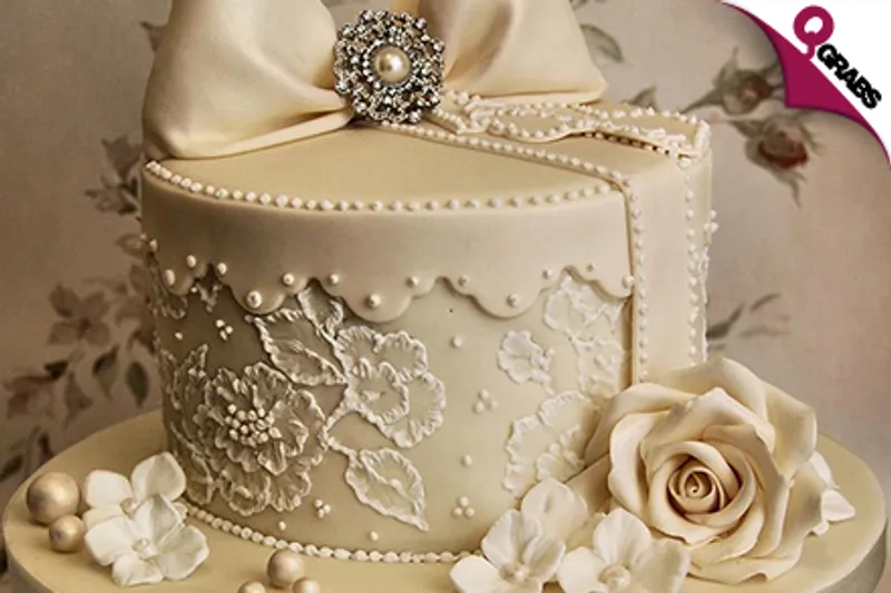 For QR59 Learn Recipes & Ideas for Starting Your Own Cake-Making Business with an Online Diploma Course! (QR1410 Value)